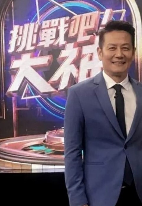 云盘泄密小姑娘被男友用手玩穴至高潮大哥冲刺的时候杀气腾腾笑死 - 小欧视频