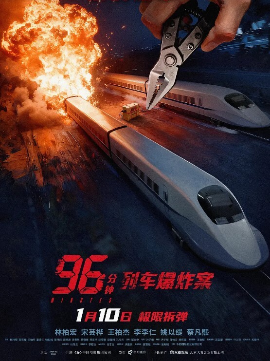 真实家庭乱伦洗个澡出来看见生病的表姐在吃饭趁他有病要他的命把她强奸了 - 小欧视频
